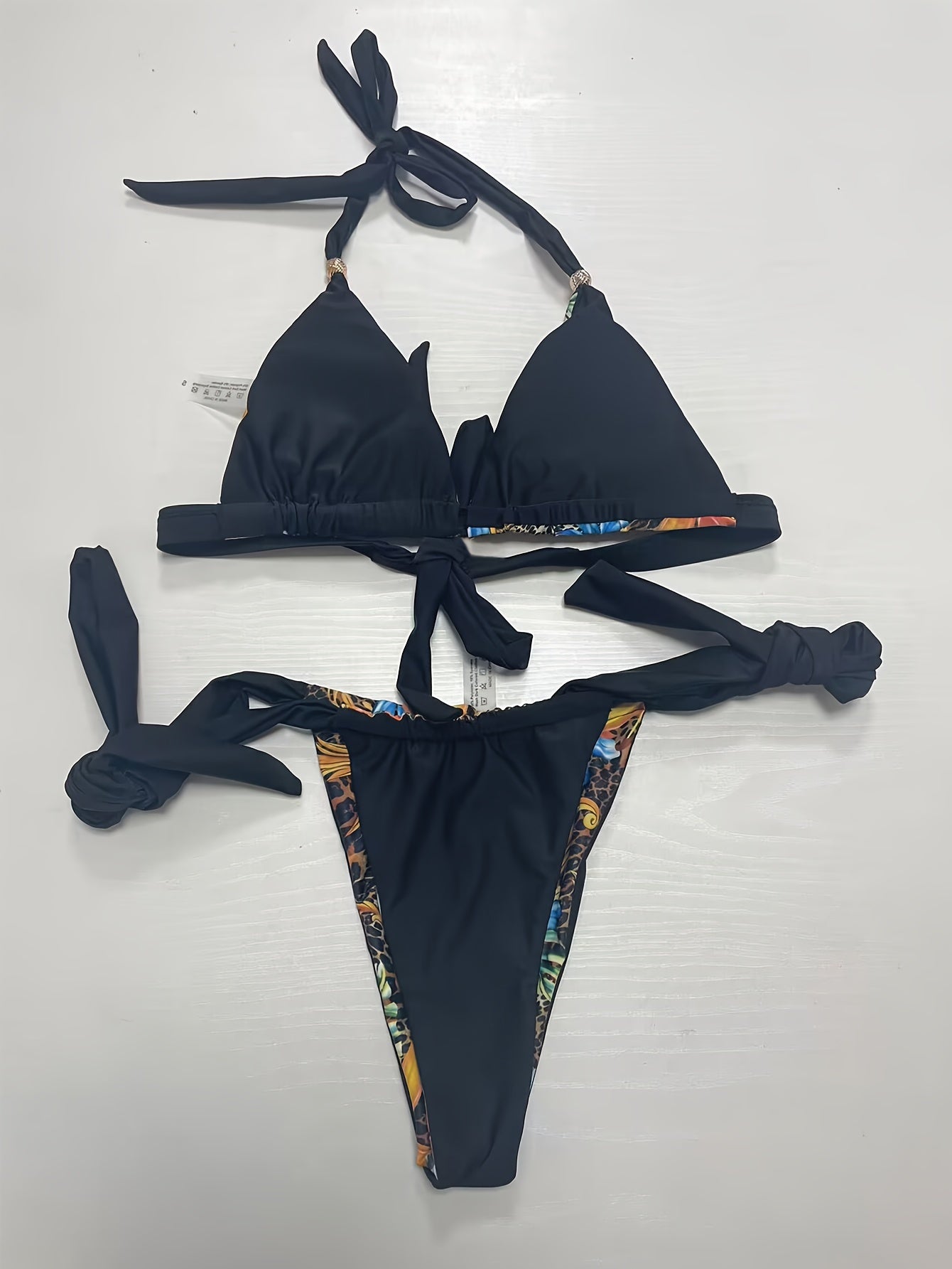 Leopard Floral Print Bikini Set - Flattering Halter & Backless Design - Ultra-Stretch Triangle Top, 2 Piece Swimwear Set for Womens Fashionable Beachwear