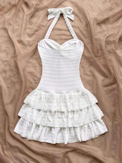 A Stylish And Elegant Summer Dress for Women, Featuring an Off-Shoulder Design with Elastic Ruffled Bodice, Tie Neck, Bow, And Layered Ruffled Skirt. This Mini Dress Can Be Worn for Holidays, Valentine'S Day, Christmas, Parti