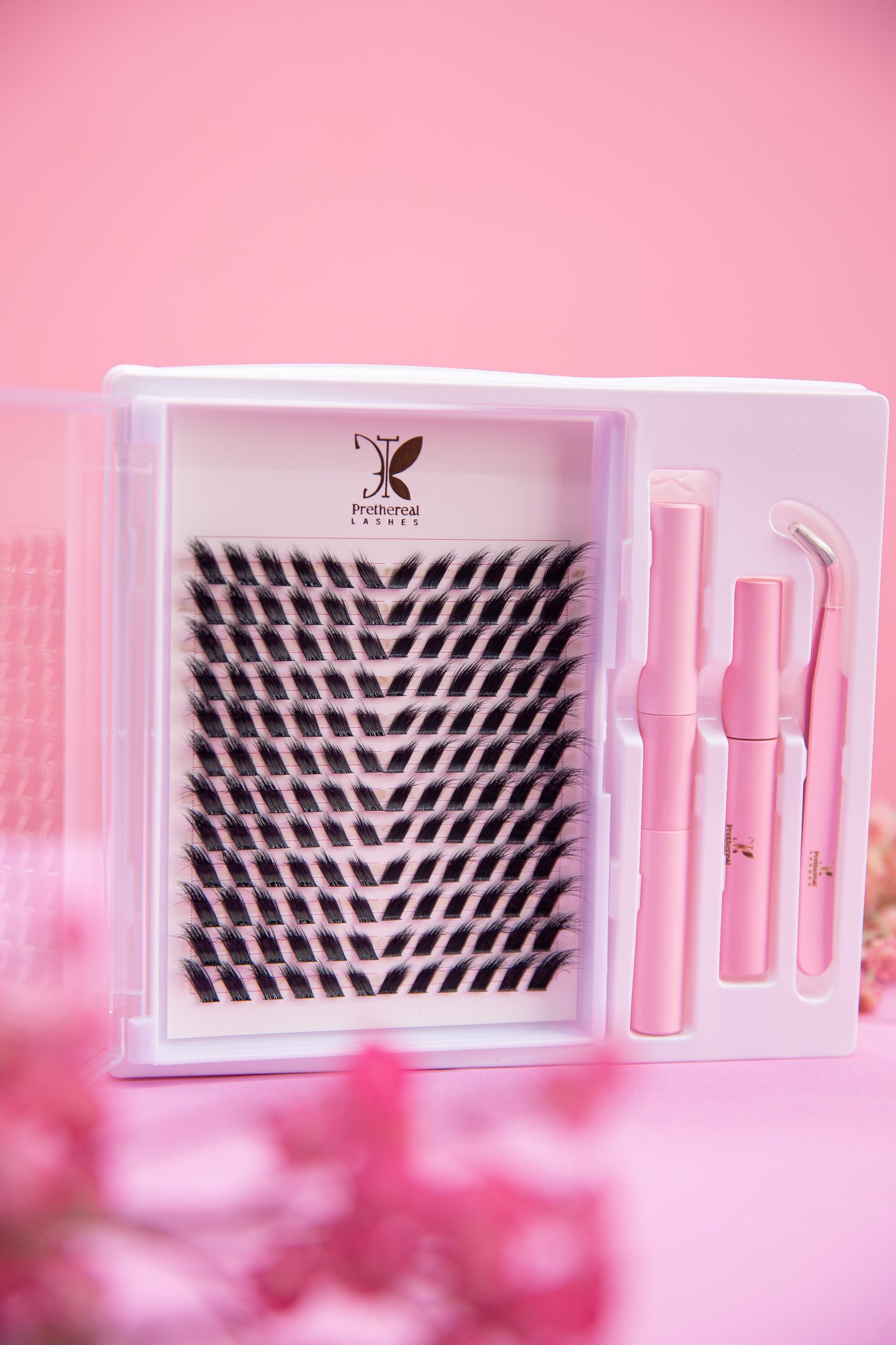 Prethereal Foxé Cluster Lashes – Lifted Glam for That Sleek Look