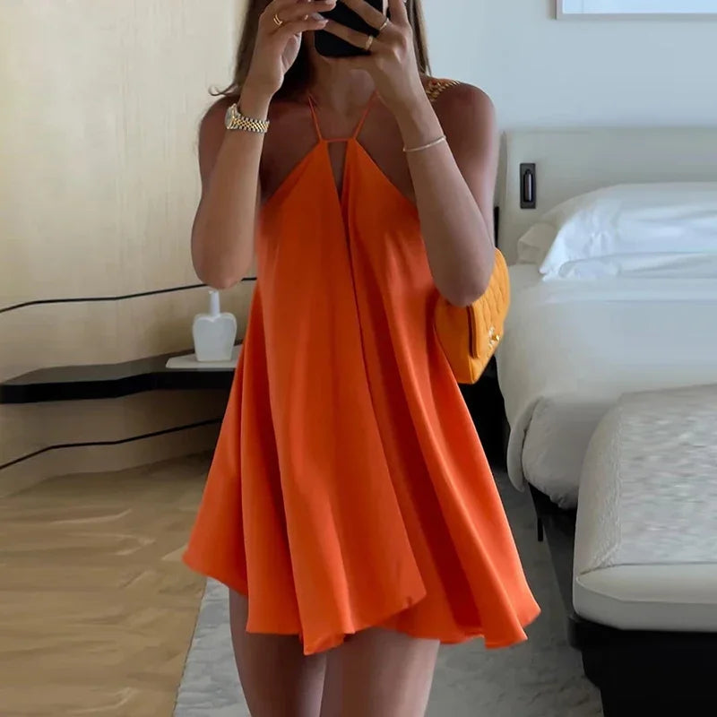 Sexy Elegant Hanging Neck Sleeveless Backless Mini Dress Women Fashion Cross Backless Pleated Beach Dresses Holiday Clothing